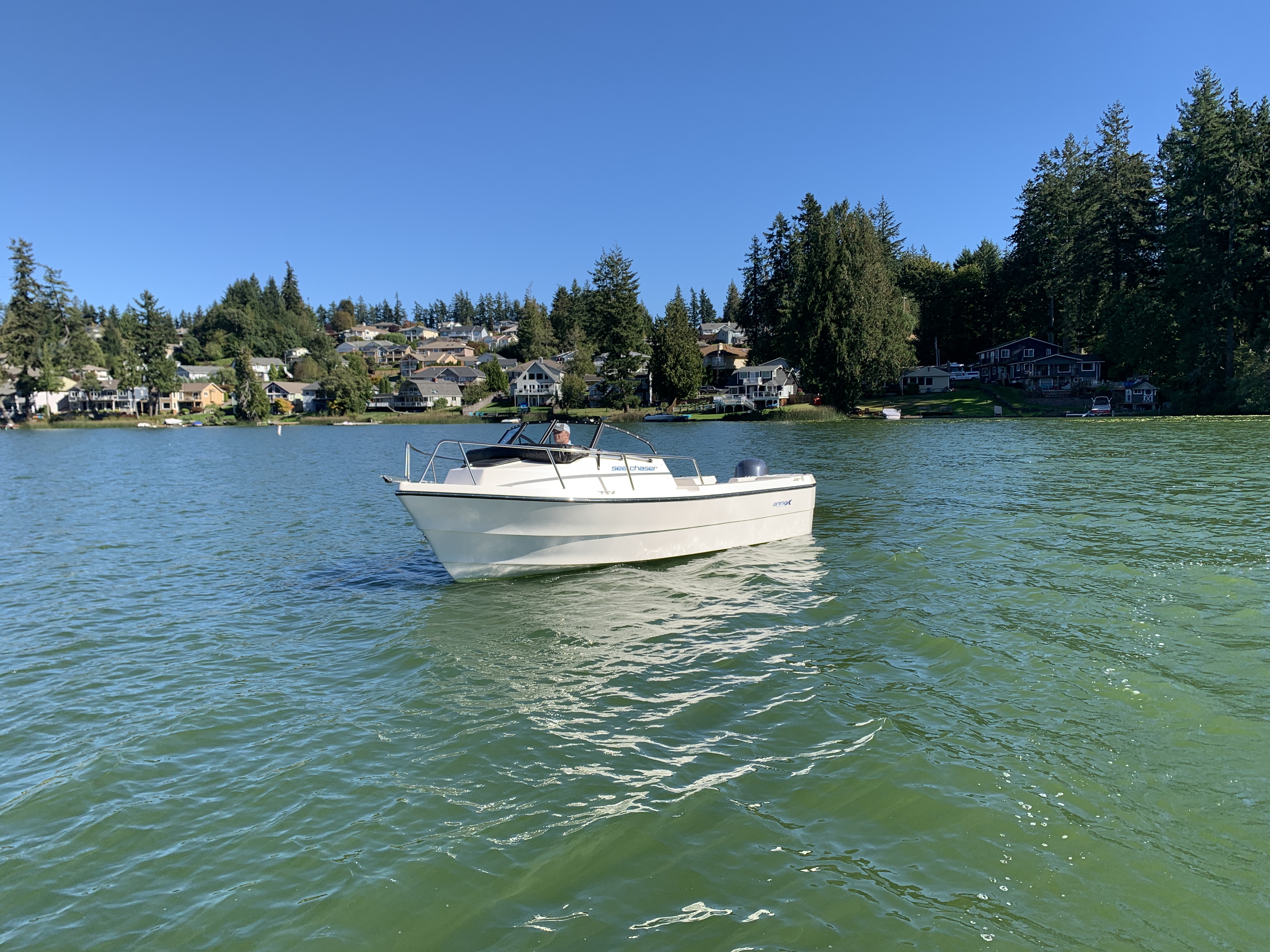 Sea Chaser 19 exterior