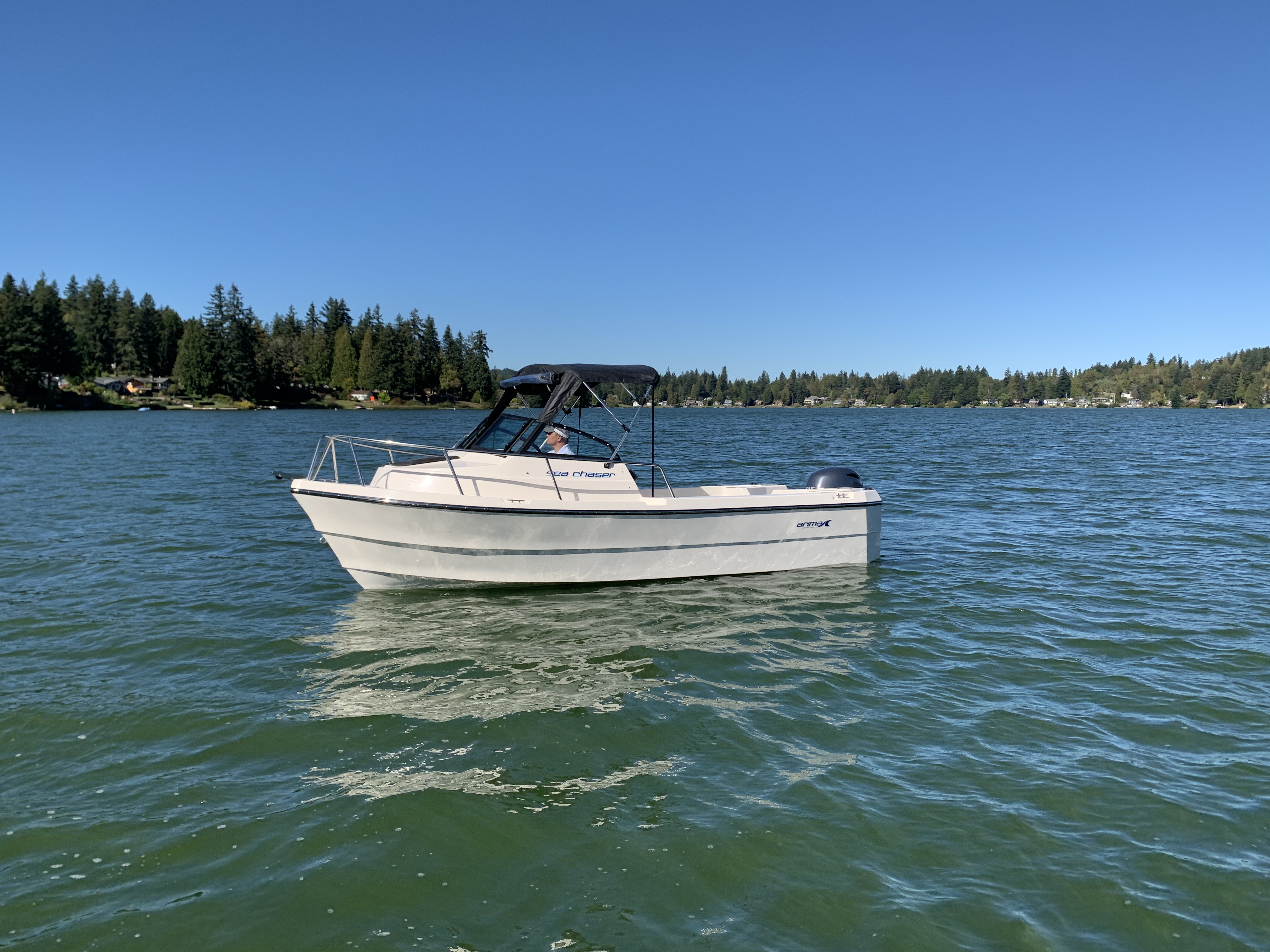 Sea Chaser 19 exterior