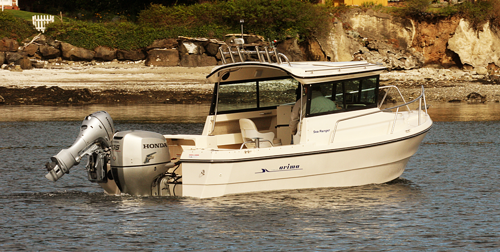 Sea Ranger HT 19 exterior