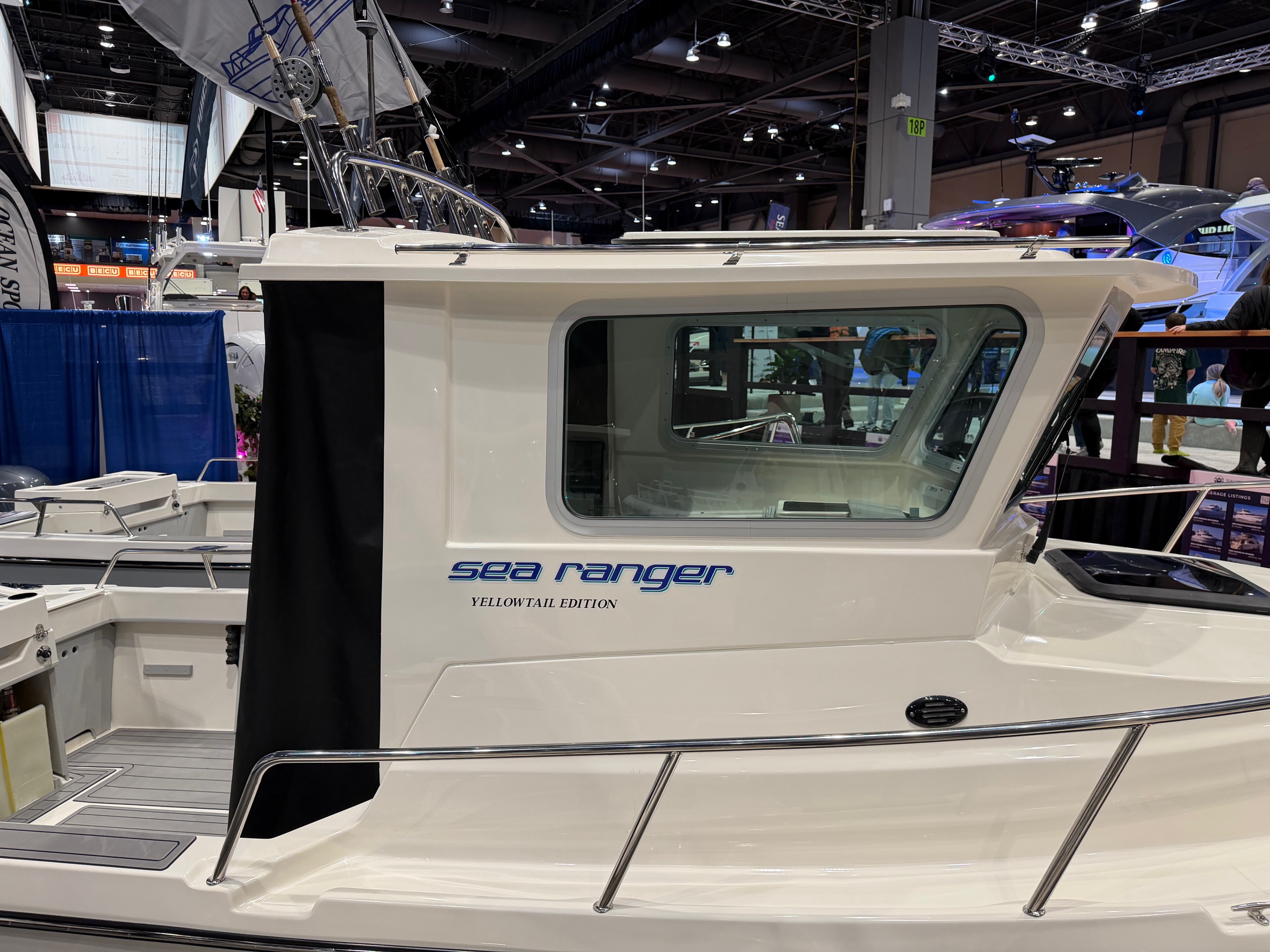 21 Sea Ranger Yellowtail Edition exterior